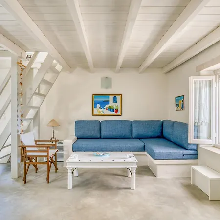 Holiday home Great House W/ Bbq In Paros *