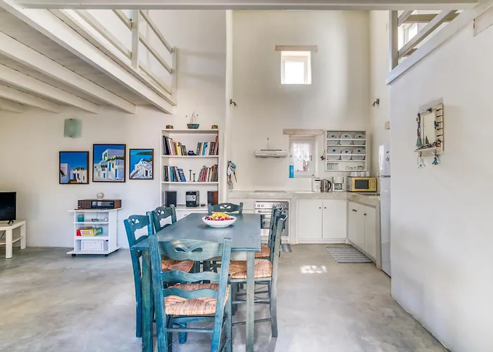 Great House W/ Bbq In Paros Casa de Férias Santa Maria (Paros)